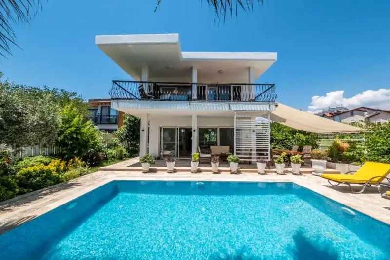 Villa in Calis